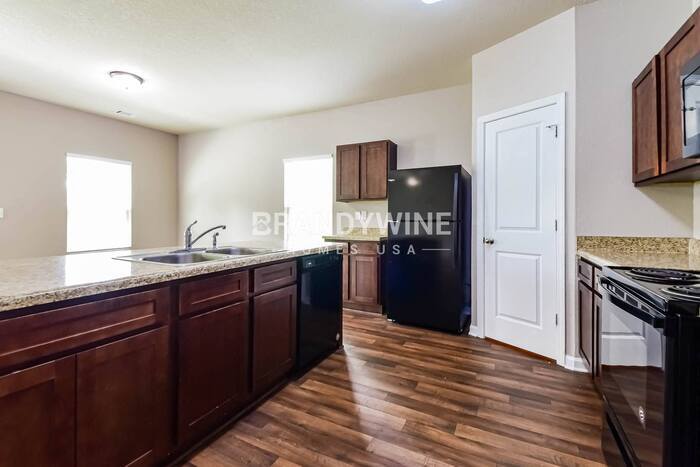 Building Photo - 10946 Wheeler Trce