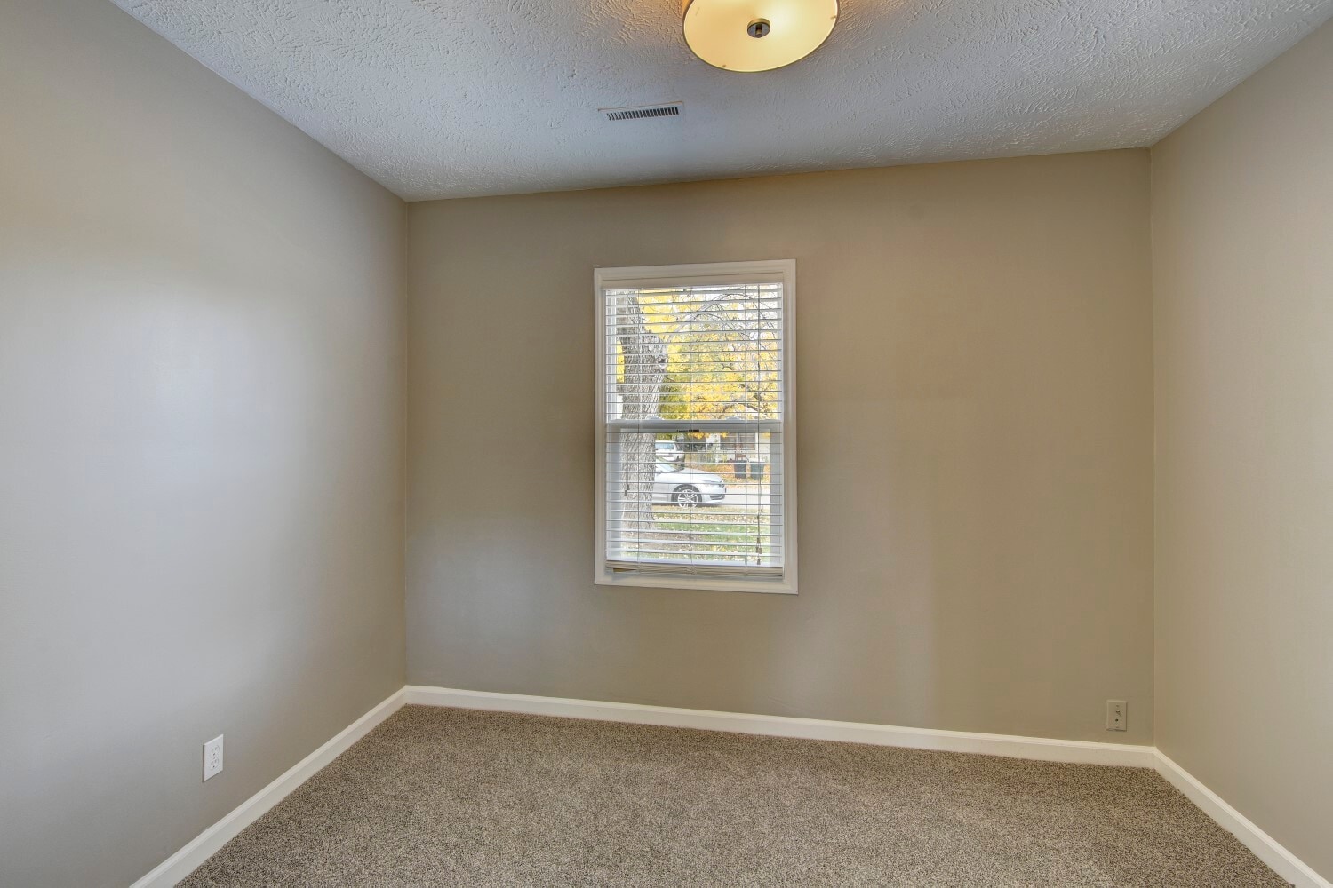 Building Photo - 1017 Hiatt St