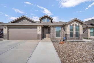 Building Photo - 1103 Masquerade Blvd