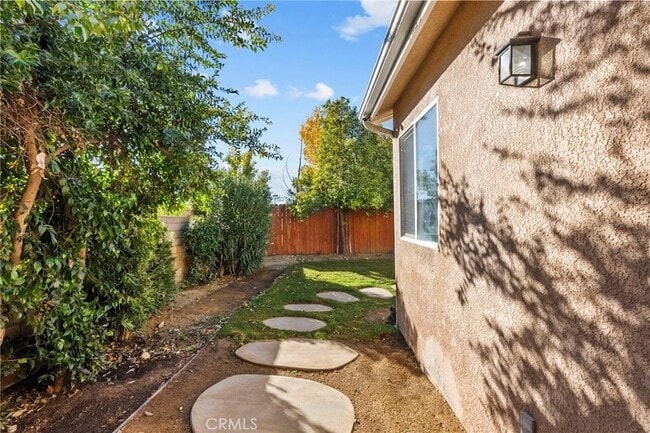 Building Photo - 19914 Via Joyce Dr