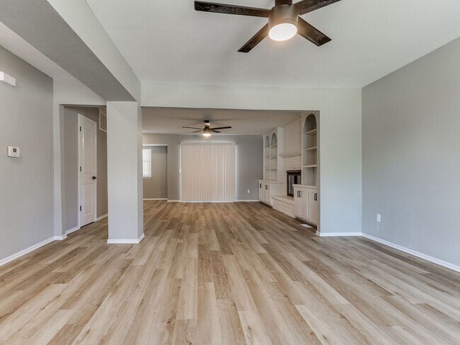 Building Photo - Stunning 4-Bedroom Home for Rent in Westwood Addition – Completely Remodeled on a Huge Lot!