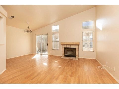 Building Photo - 3734 Hickory Ct