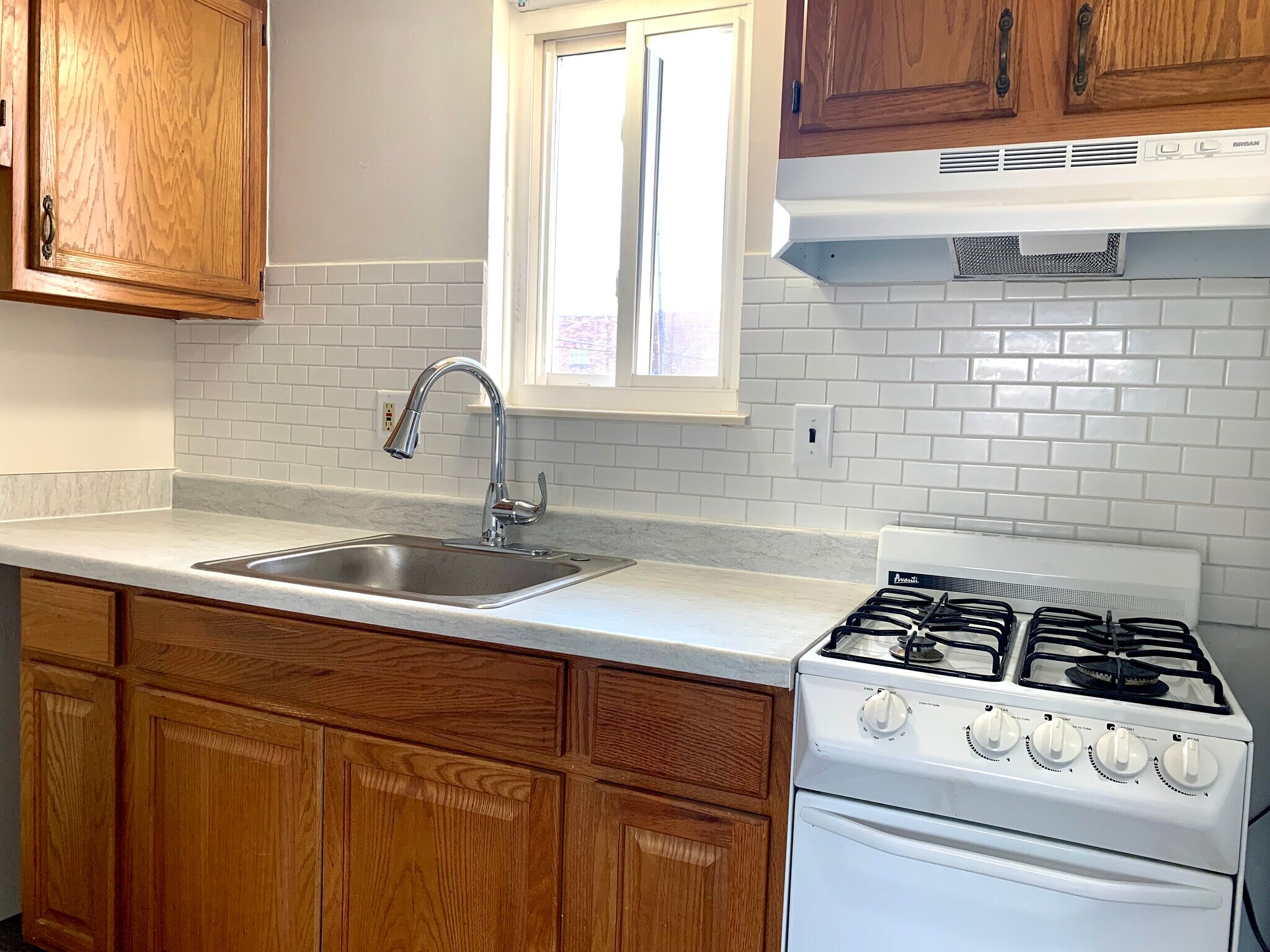 Building Photo - 3014 3rd St