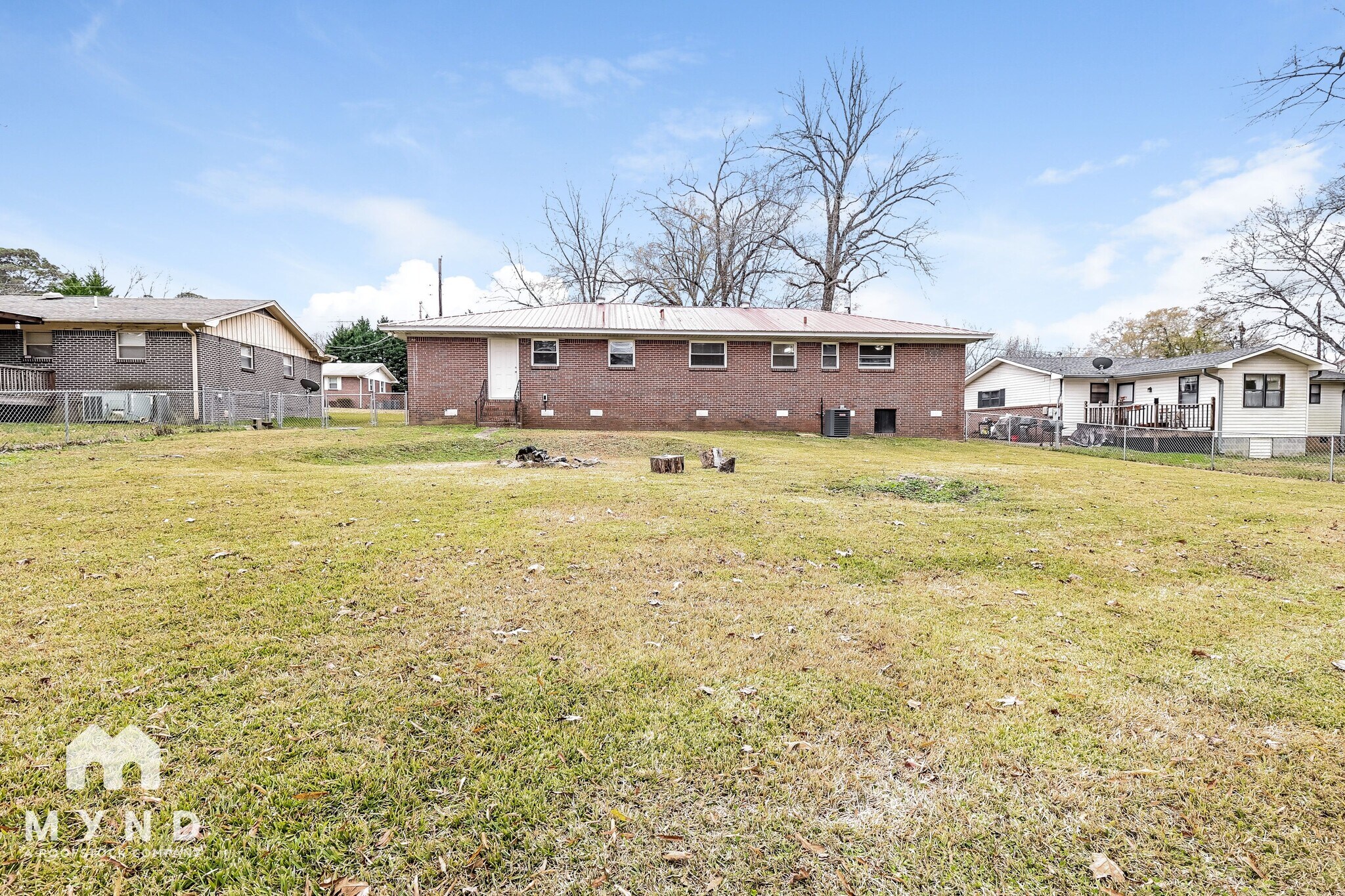 Building Photo - 1214 Bunchie St