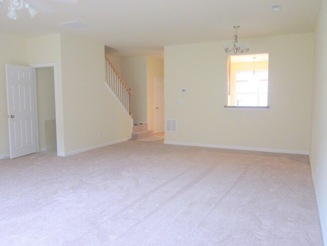 Building Photo - 2456 N Berkshire Rd