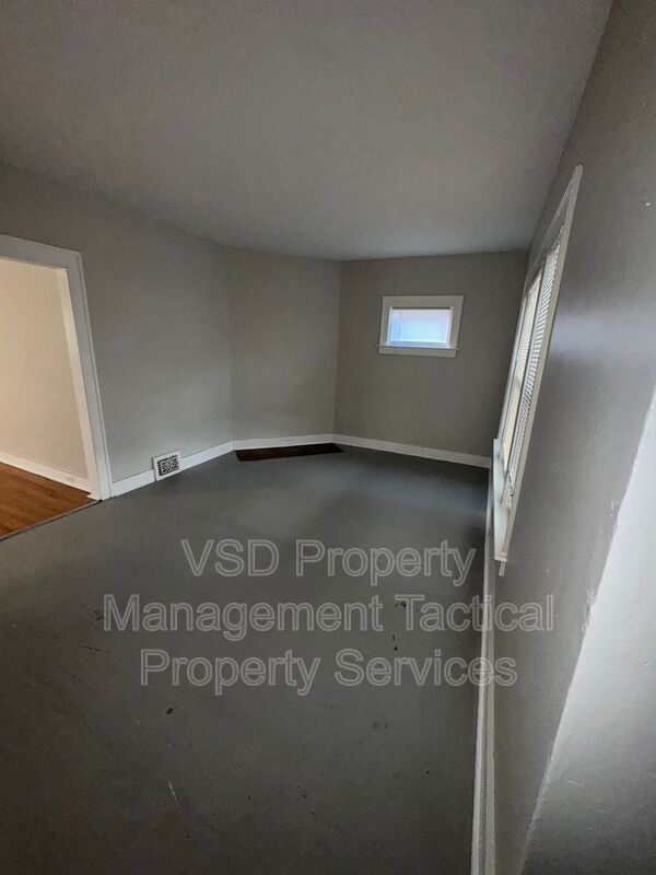 Building Photo - 13436 Hartford Rd