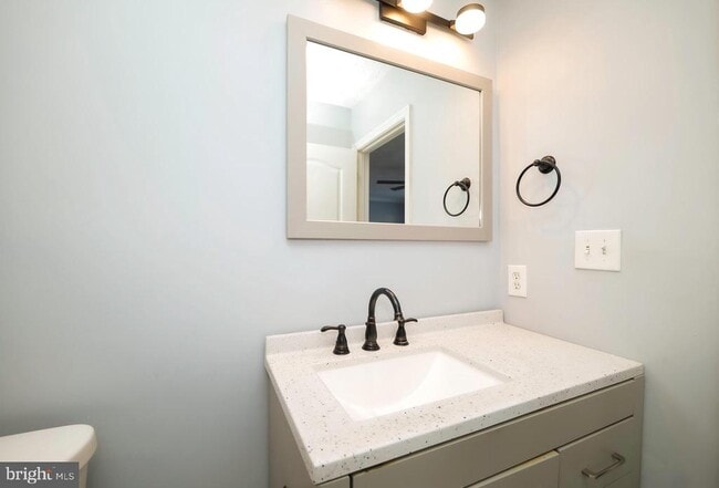 Building Photo - 3317 Hibiscus Ct