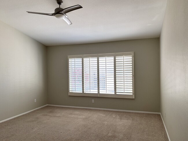 Building Photo - 15011 W Verde Ln