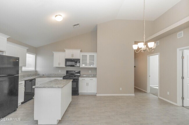 Building Photo - 5112 Joe Castillo St