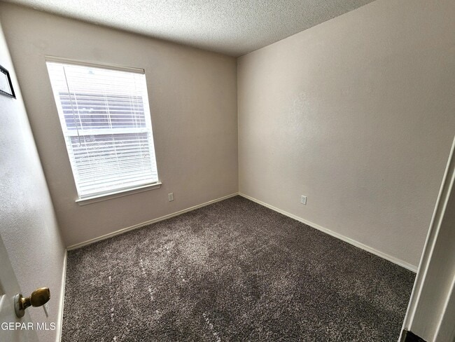 Building Photo - 14228 Lasso Rock Dr