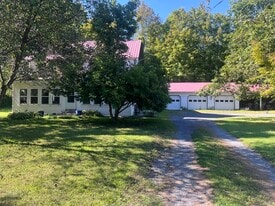 Building Photo - 5552 Scotch Ridge Rd