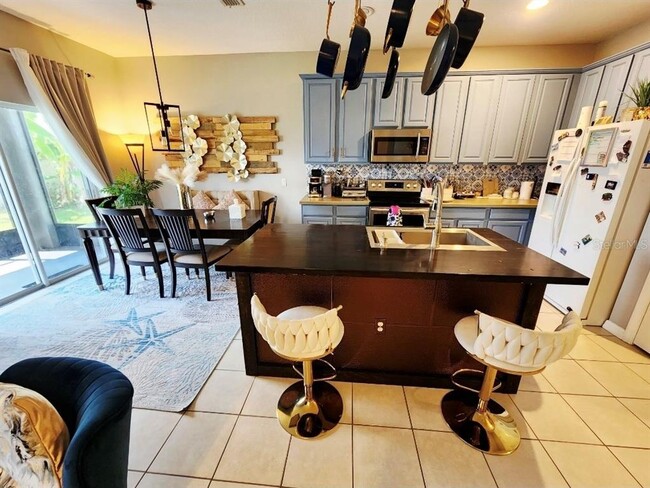 Building Photo - 3132 Regal Darner Dr
