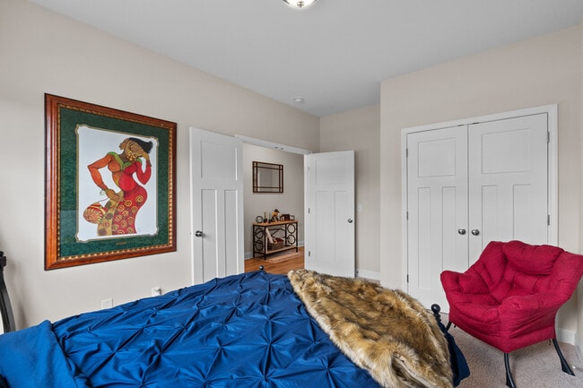 Building Photo - 152 Savannah Wood Rd