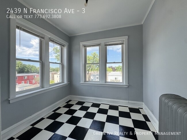 Building Photo - 2439 N Francisco Ave