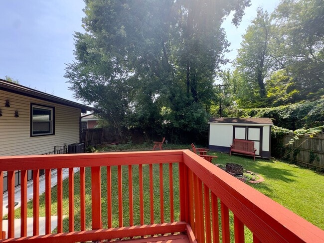 Building Photo - 3903 Innerdale Ct