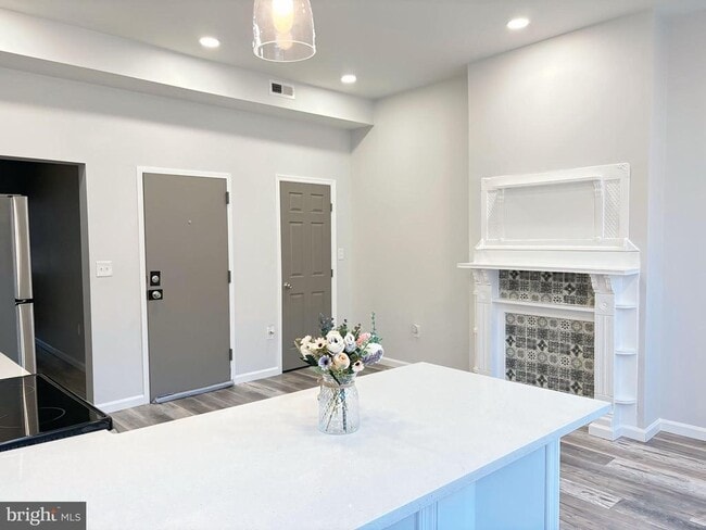 Building Photo - 2023 McCulloh St