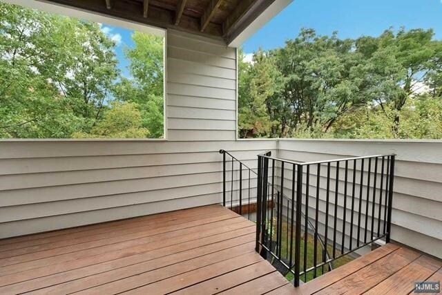 Building Photo - 798 Spinnaker Ct