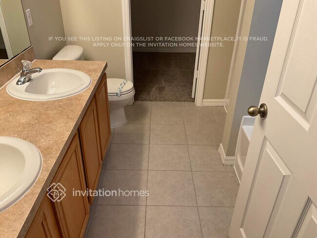 Building Photo - 1639 Algonkin Loop