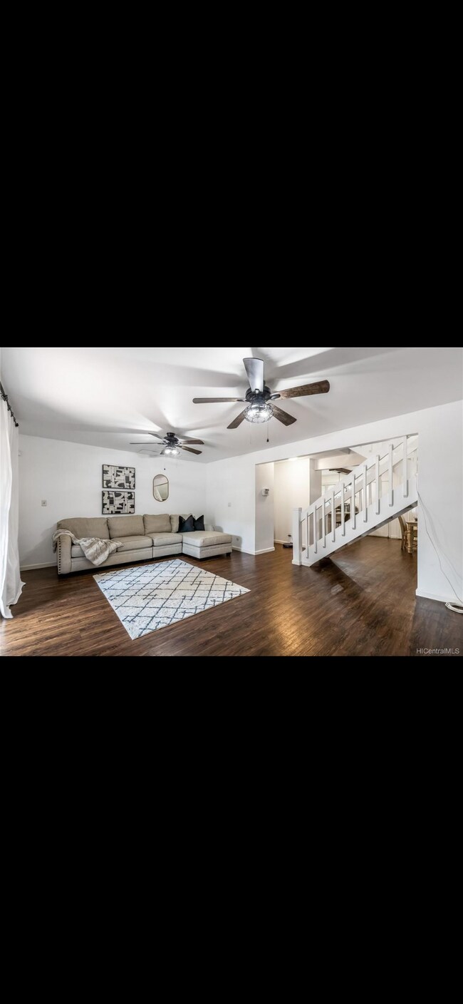 Building Photo - 94-1402-1402 Lanikuhana Ave