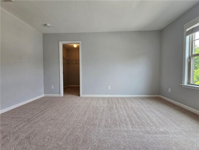 Building Photo - 3218 Leyden Ct