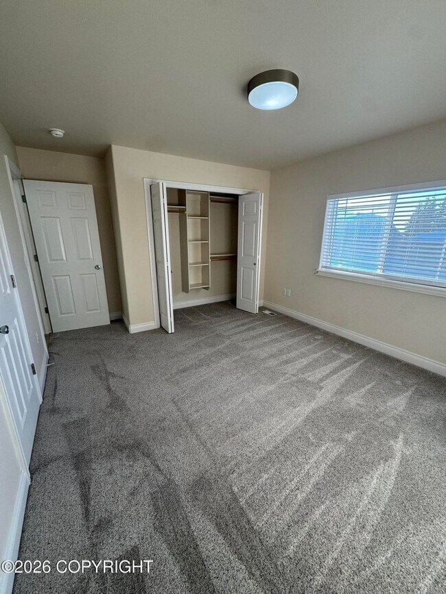 Building Photo - 16001 Hidden Creek Ln
