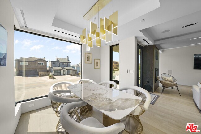 Building Photo - 1500 Ocean Dr