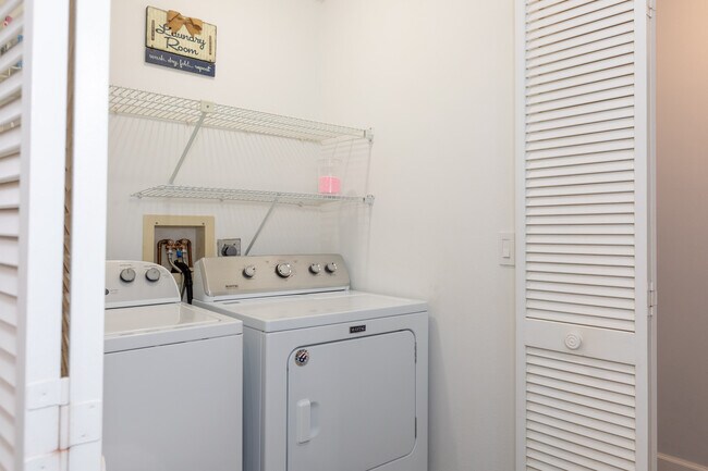 Building Photo - 4949 N Highway A1A