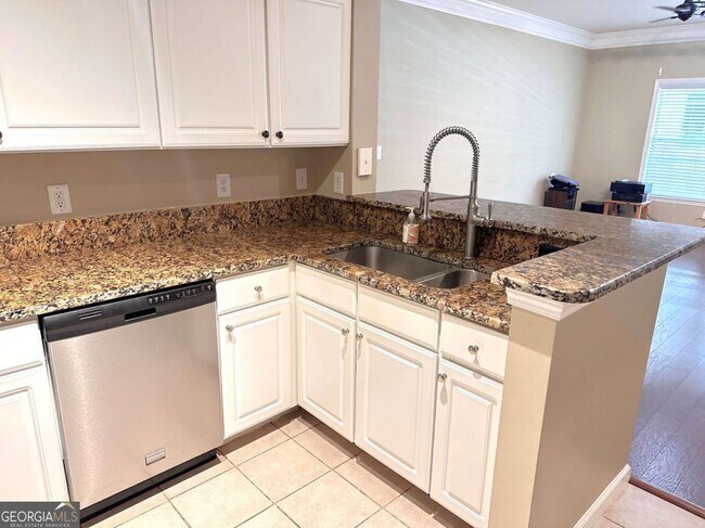 Building Photo - 4105 Westchester Ridge NE