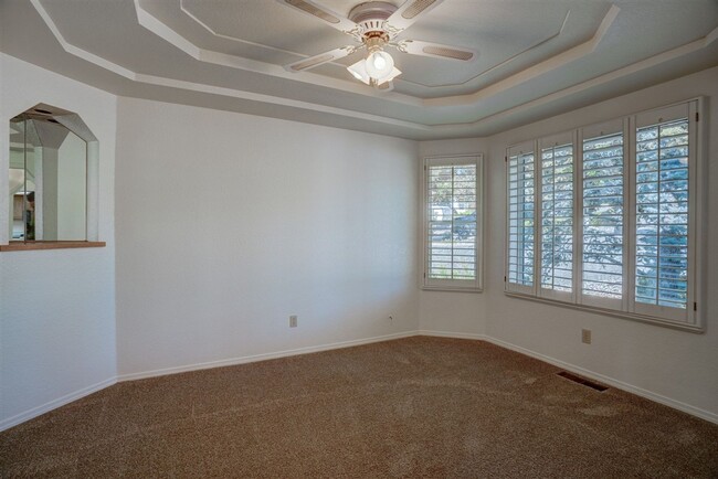 Building Photo - Freshly painted, 3 Bedroom, 2 Bath Home in...