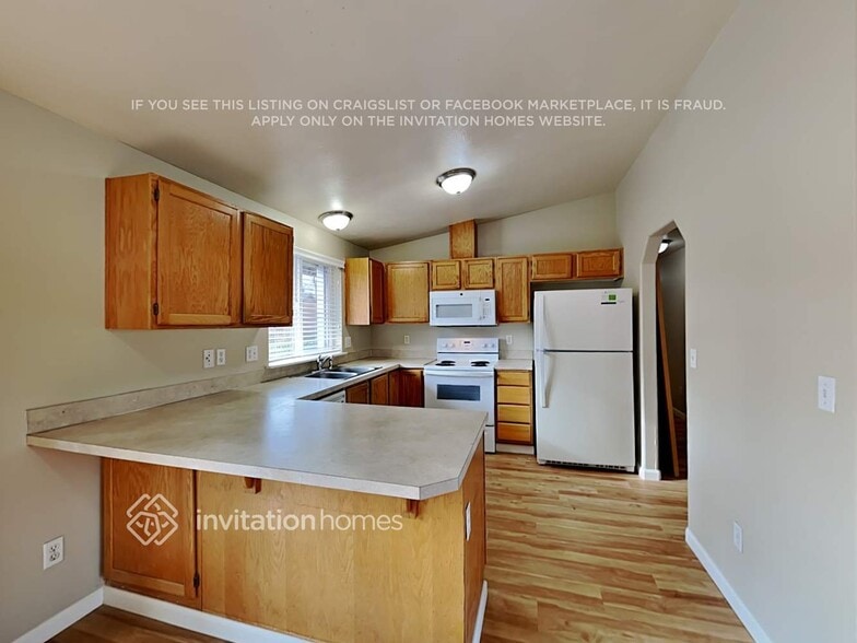 Building Photo - 14015 80th Ave Ct E
