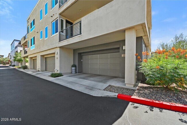 Building Photo - 1250 Abbey Ln