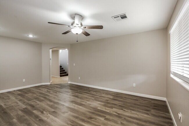 Building Photo - 9060 Starling Wing Pl