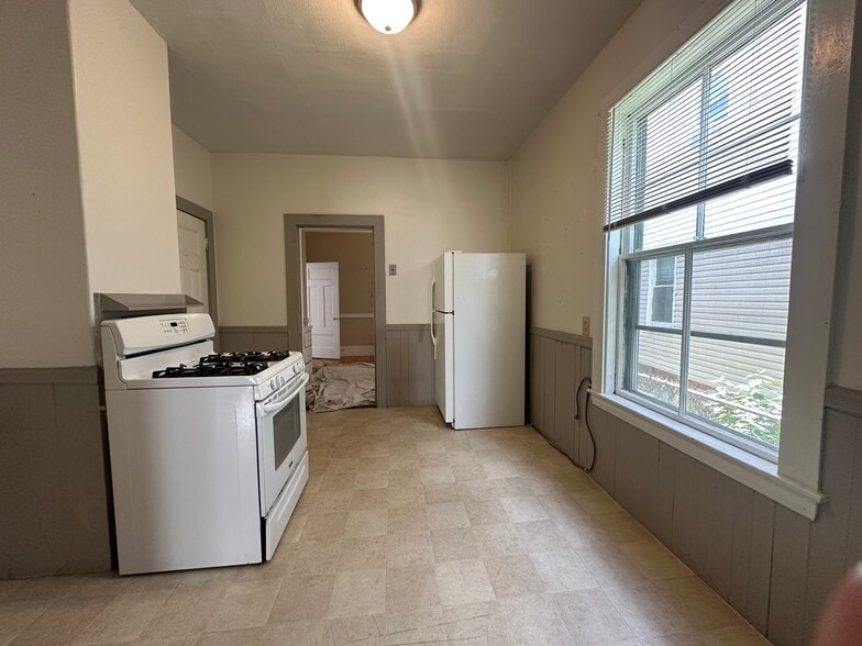 Building Photo - 55 Rindge Ave