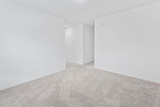 Building Photo - 9637 W Agora Ln