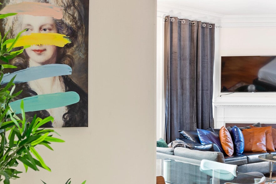 Building Photo - 60-62 Boylston Street-SI ID1240414P