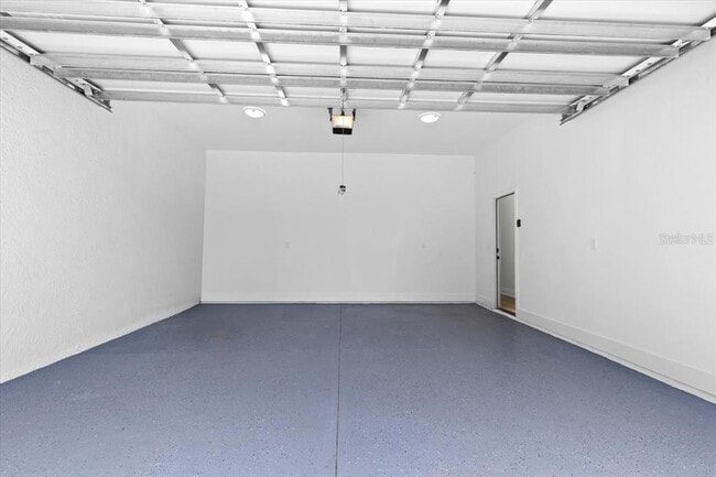 Building Photo - 2608 W Columbus Dr