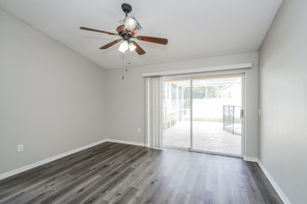 Building Photo - 9233 Buena Mesa Dr