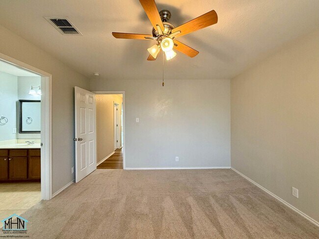 Building Photo - 13714 Altamirano
