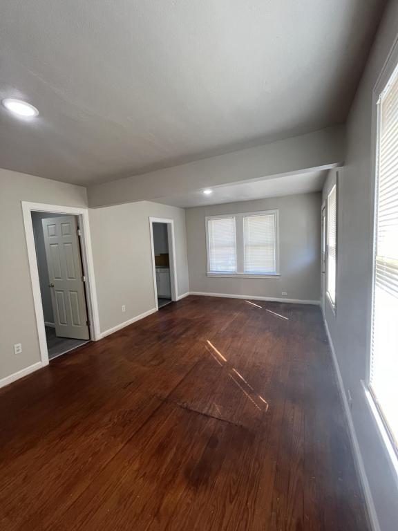 Building Photo - 2711 Avenue G