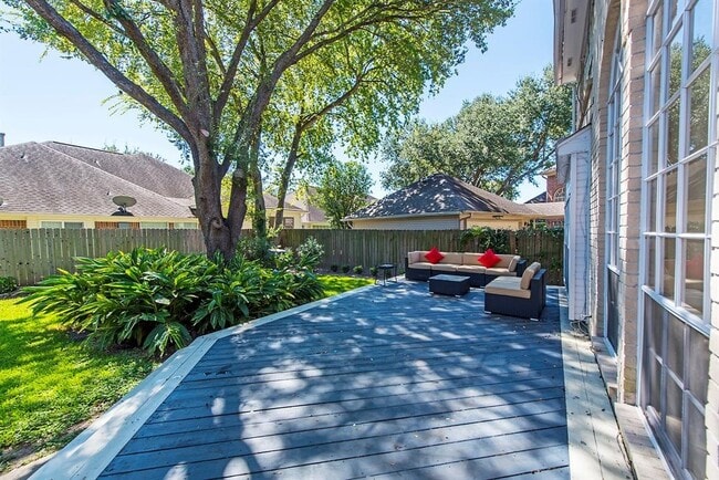 Building Photo - 14111 Manderly Dr