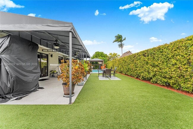 Building Photo - 2385 SW 131st Pl