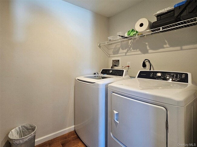 Building Photo - 7 Ferndale Rd