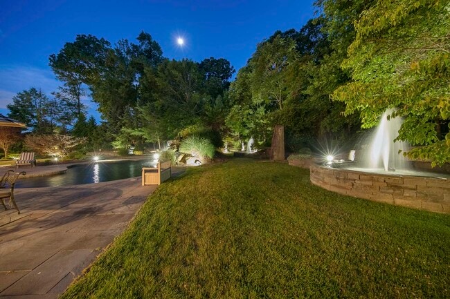 Building Photo - 51 Chestnut Ridge Rd