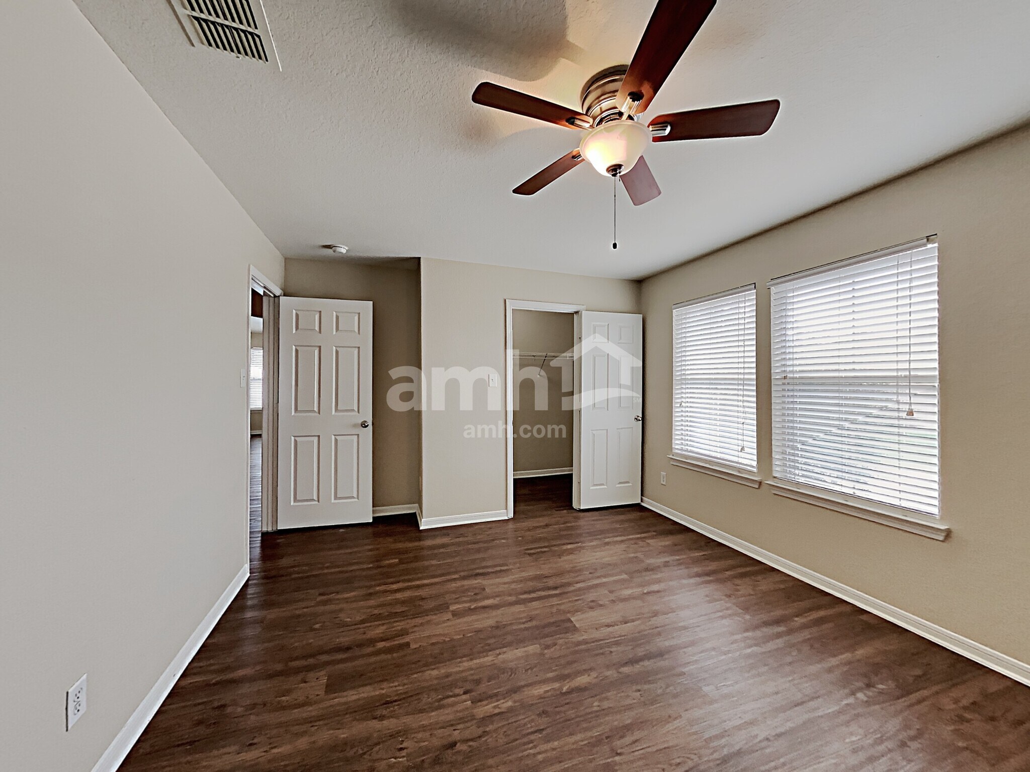 Building Photo - 10615 Bayhill Den