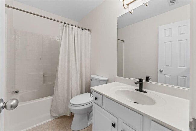 Building Photo - 386 Creek Manor Way