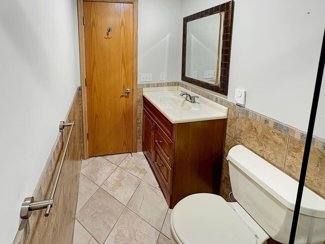 Building Photo - 1839 Valley Ridge Trail S