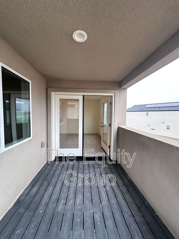 Building Photo - 30536 Delancy Rd