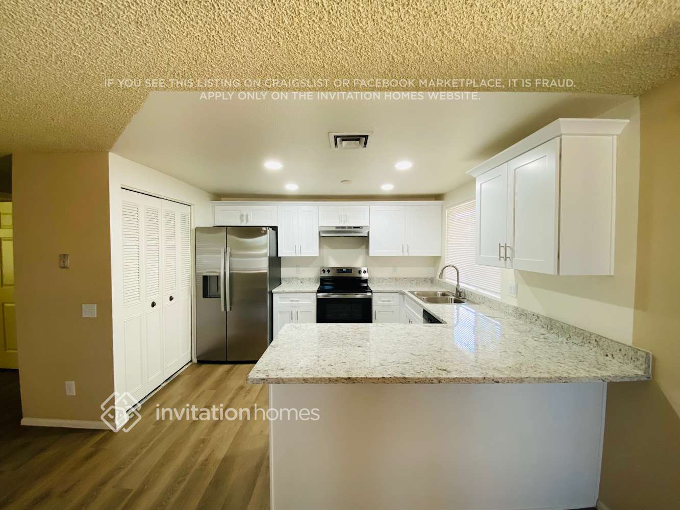 Building Photo - 2103 N Verano Way