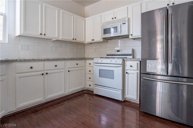 Building Photo - 7133 Brassica Ct