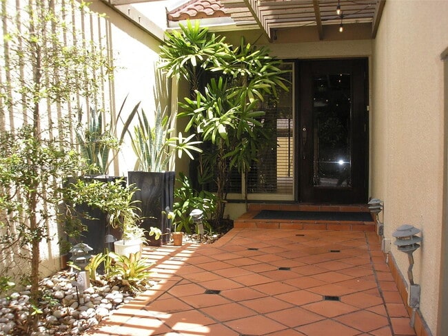 Building Photo - 8129 SW 87th Terrace